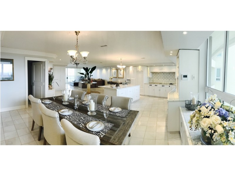 PENTHOUSE ‘RIVAGE ROYALE’ 75 Brighton Parade, Southport QLD 4215