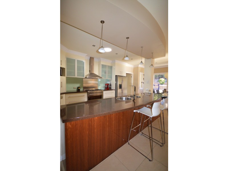 9 Guara Grove East, Pimpama QLD 4209