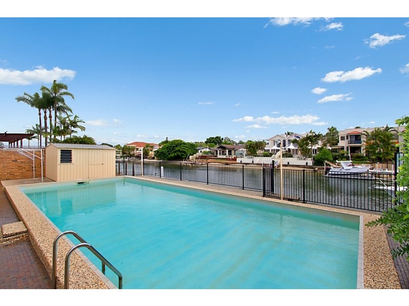 66 Gibraltar Drive, Isle Of Capri QLD 4217