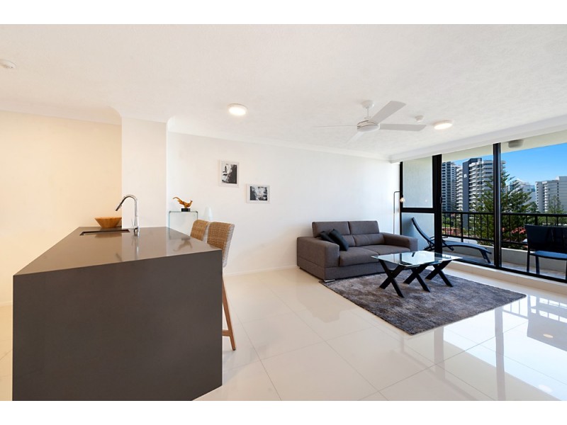 26/2943 ‘Alexander’ Surfers Paradise Boulevard, Surfers Paradise QLD 4217