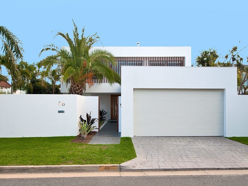 48 The Promenade, Isle Of Capri QLD 4217