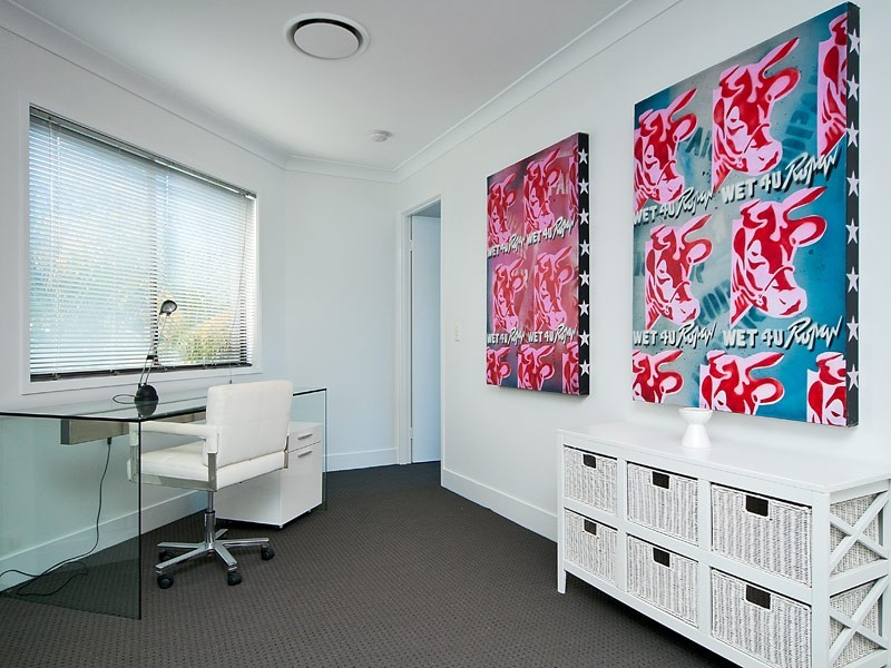 48 The Promenade, Isle Of Capri QLD 4217