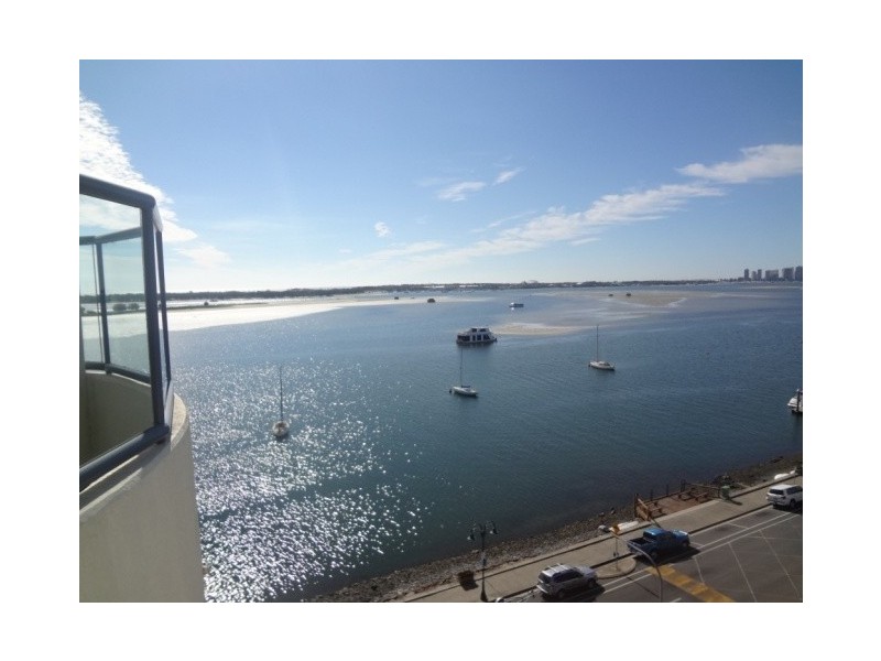 6/314 Marine Parade, Labrador QLD 4215