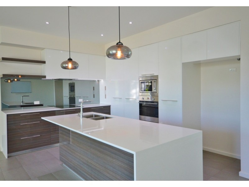 1/5 Egerton Street, Southport QLD 4215
