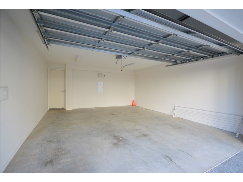 1/5 Egerton Street, Southport QLD 4215