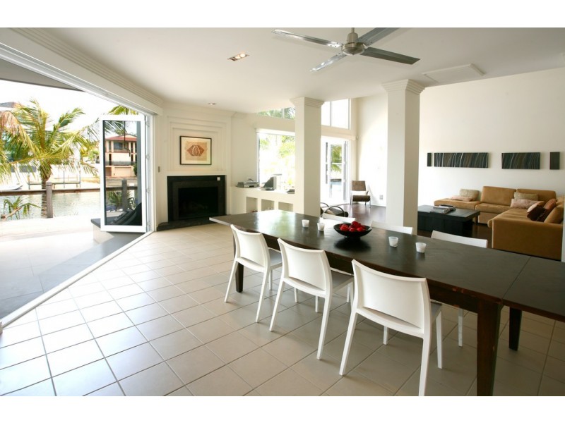 30 Norseman Court, Paradise Waters QLD 4217