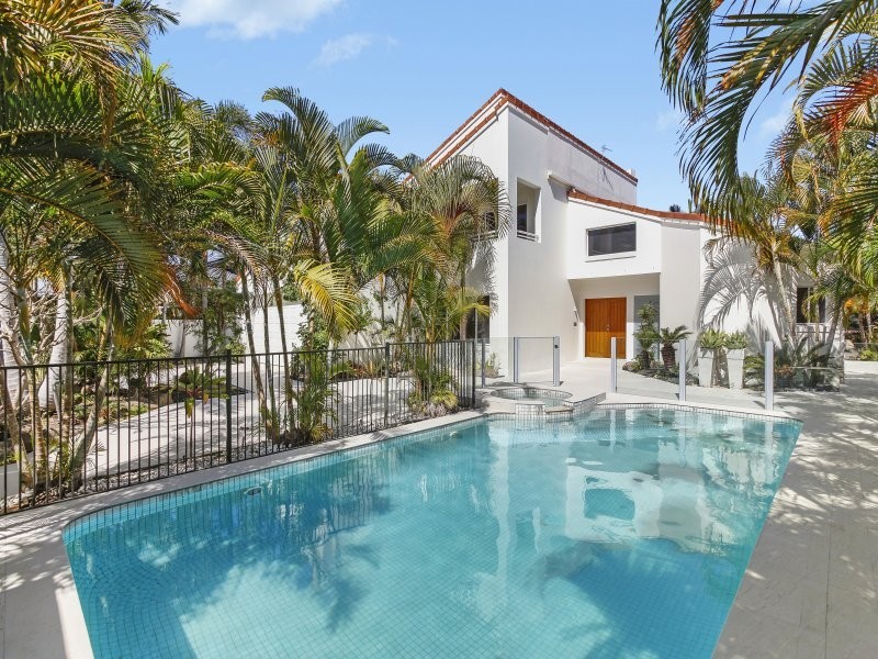 30 Norseman Court, Paradise Waters QLD 4217