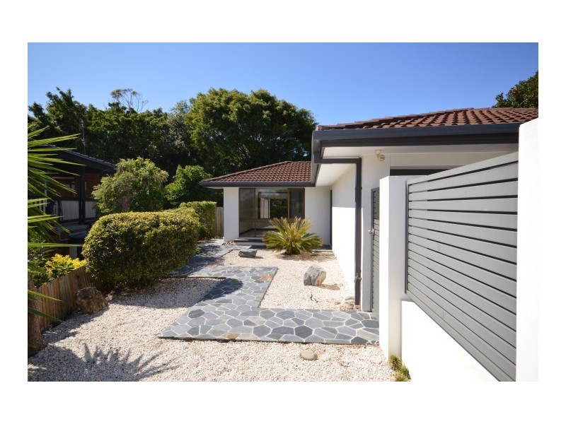 14 Eileen Avenue, Southport QLD 4215