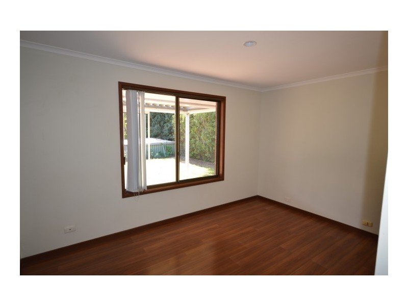 14 Eileen Avenue, Southport QLD 4215