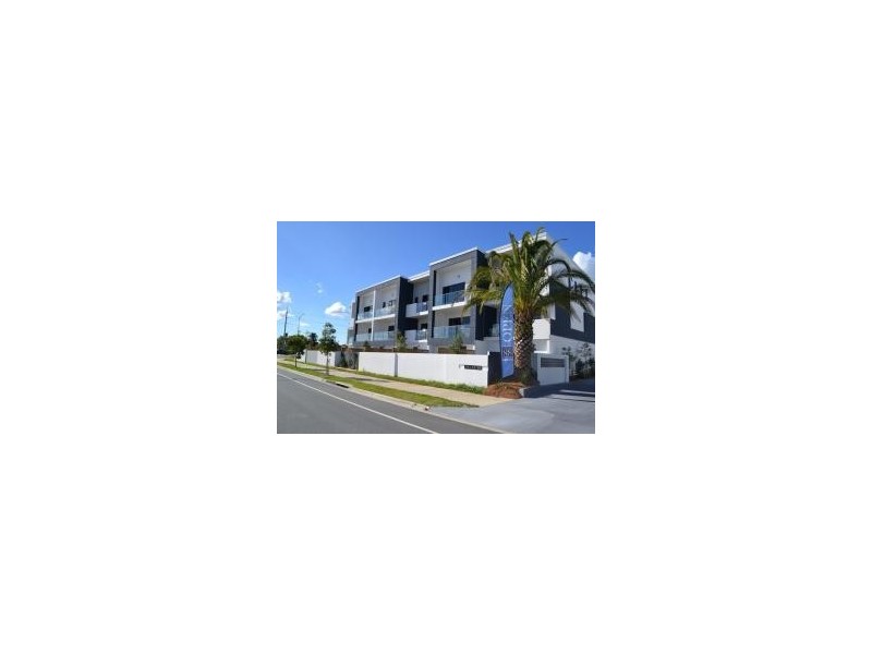 23/1 Mervyn Thomas Drive, Hope Island QLD 4212