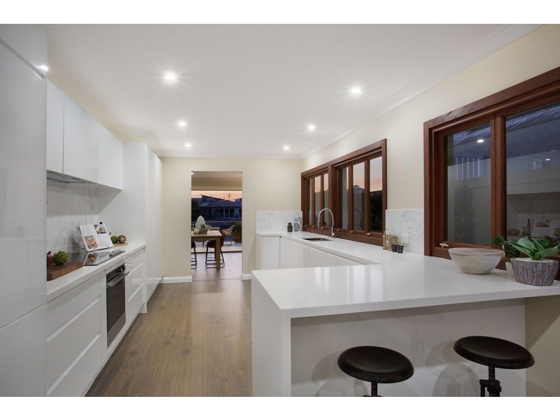 46 The Promenade, Isle Of Capri QLD 4217