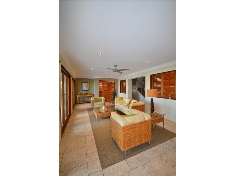 30 Emu Court, Bundall QLD 4217