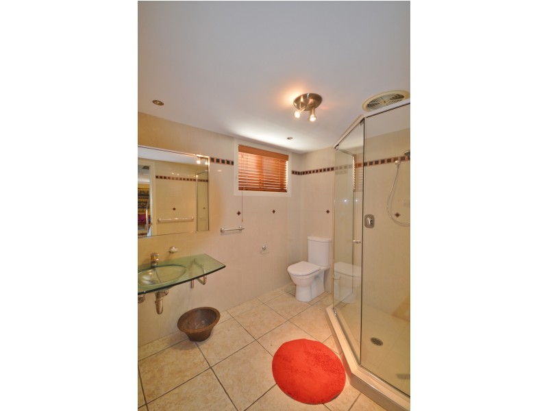 30 Emu Court, Bundall QLD 4217