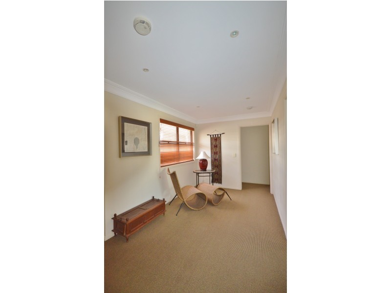 30 Emu Court, Bundall QLD 4217