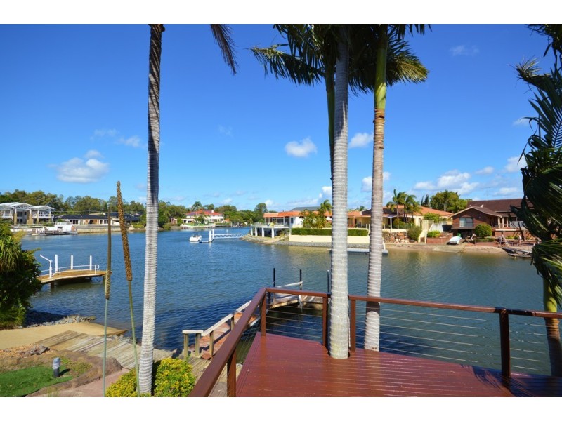 30 Emu Court, Bundall QLD 4217