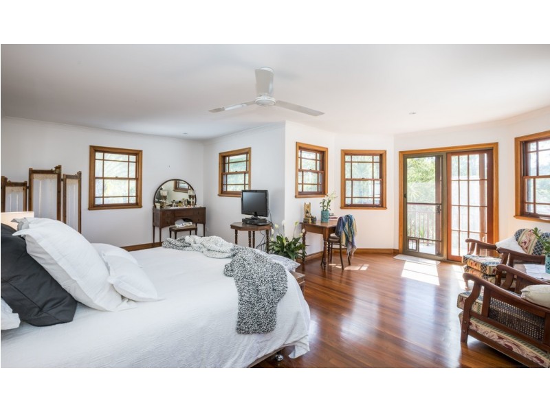 134 Arunta Drive, Mount Nathan QLD 4211