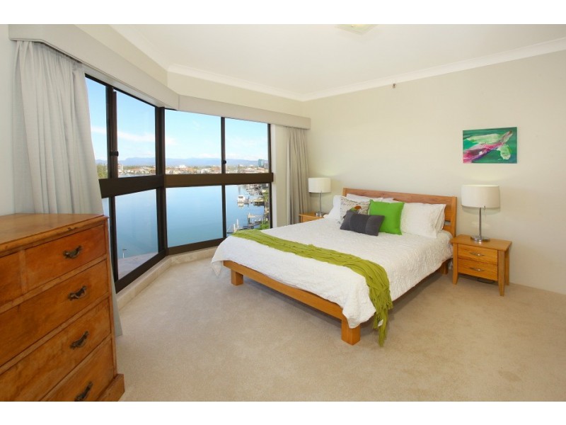 37/2 ‘Atlantis West’ Admiralty Drive, Paradise Waters QLD 4217