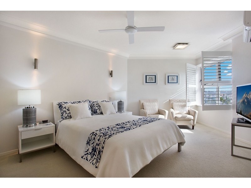 15/12 Commodore Drive, Paradise Waters QLD 4217