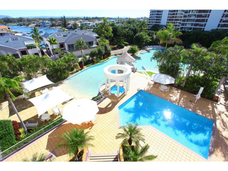15/12 Commodore Drive, Paradise Waters QLD 4217