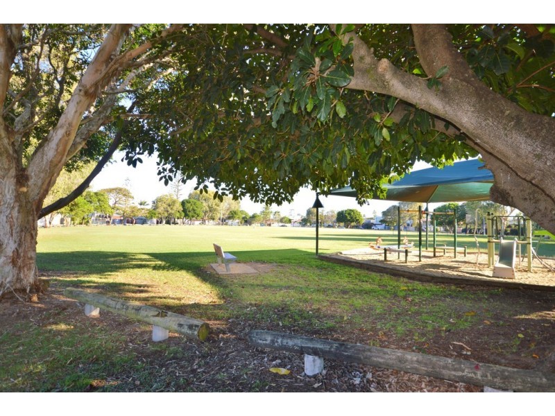 6 Verona Avenue, Surfers Paradise QLD 4217