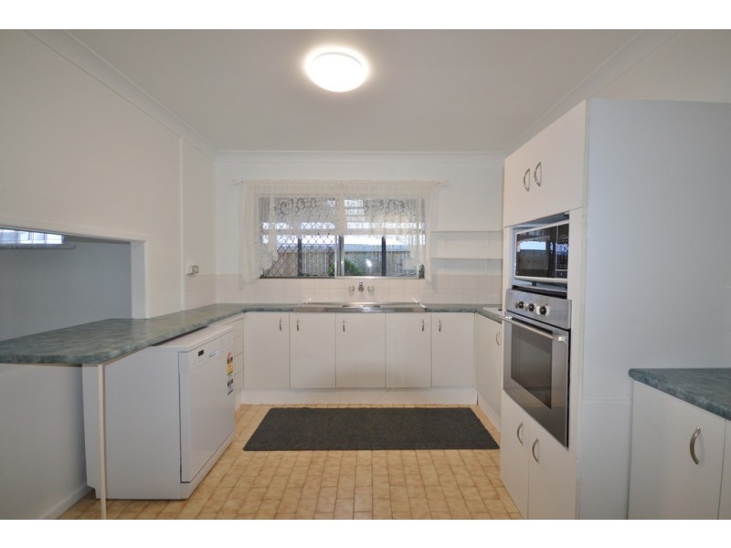 6 Verona Avenue, Surfers Paradise QLD 4217