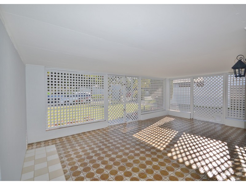 6 Verona Avenue, Surfers Paradise QLD 4217