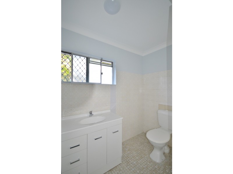 6 Verona Avenue, Surfers Paradise QLD 4217