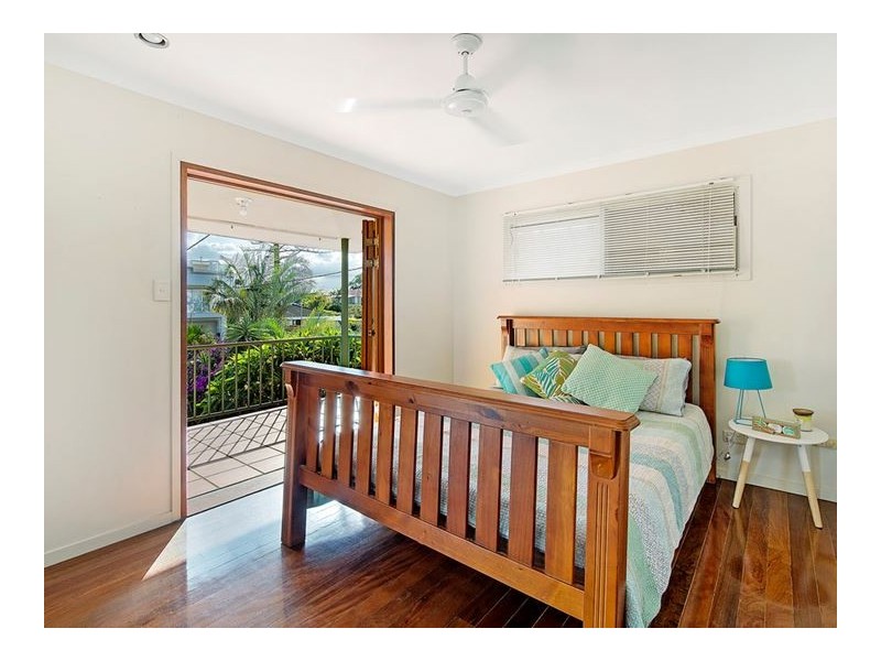 2/49 Burra Street, Chevron Island QLD 4217 Floorplan