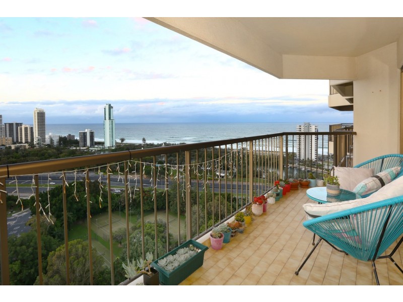 106/8 ‘Atlantis West’ Admiralty Drive, Paradise Waters QLD 4217