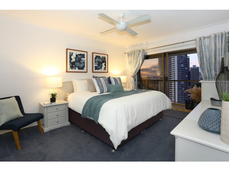 106/8 ‘Atlantis West’ Admiralty Drive, Paradise Waters QLD 4217