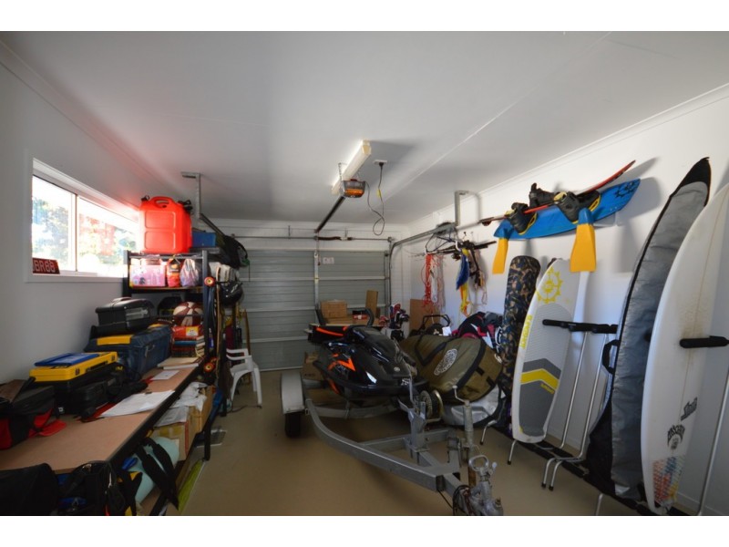 165 Campbell Street, Sorrento QLD 4217