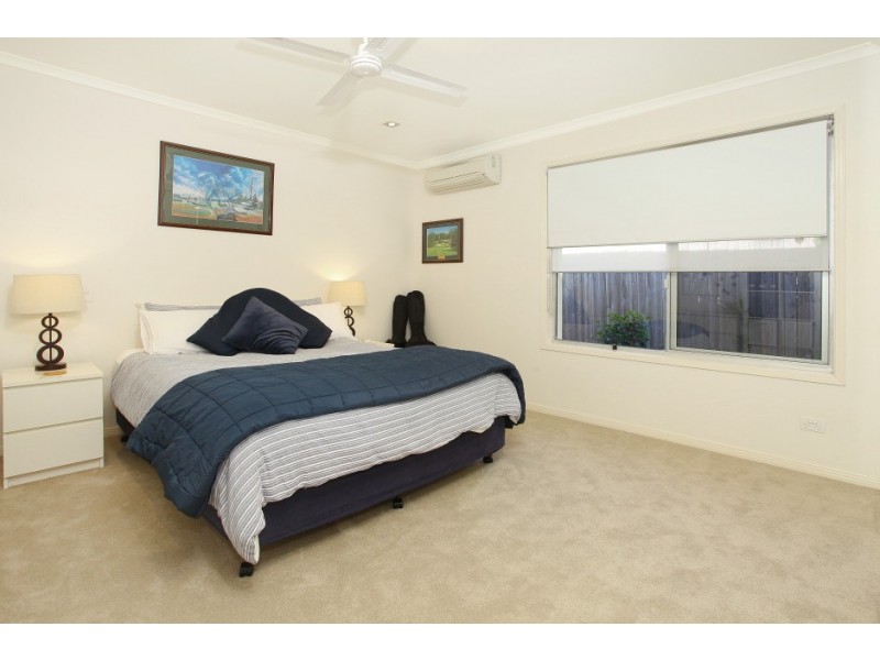 8 Merinda Court, Southport QLD 4215