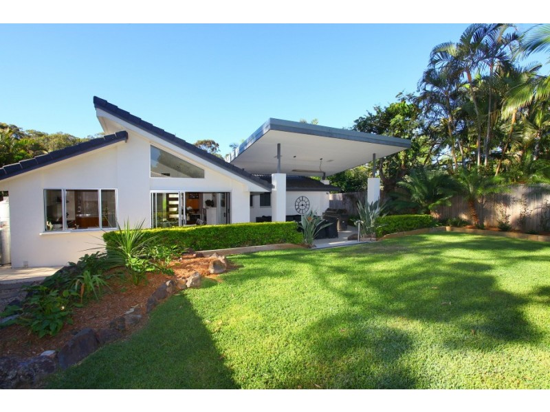 8 Merinda Court, Southport QLD 4215