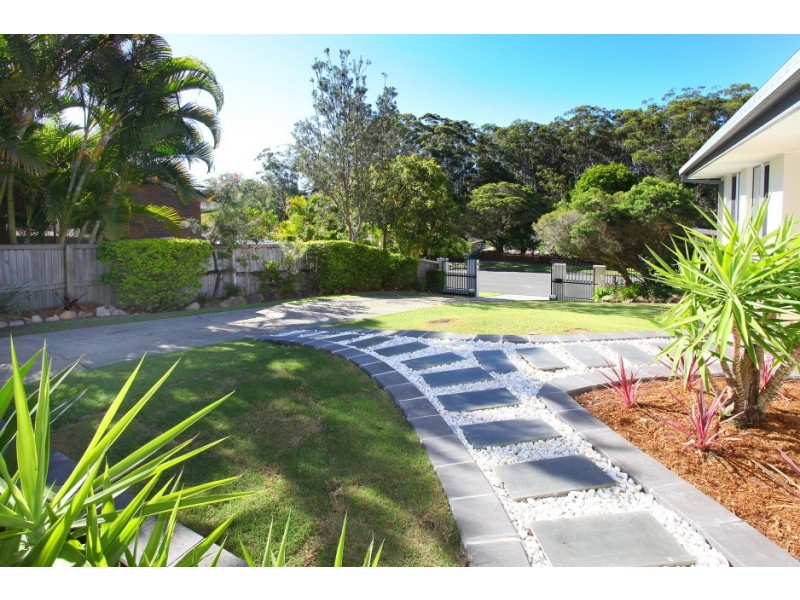 8 Merinda Court, Southport QLD 4215