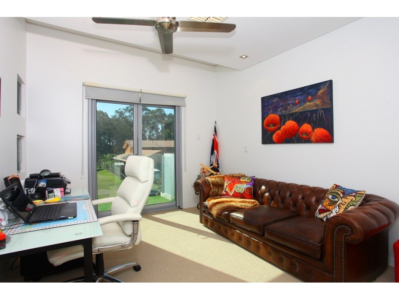 2/21 Wildwood Court, Surfers Paradise QLD 4217