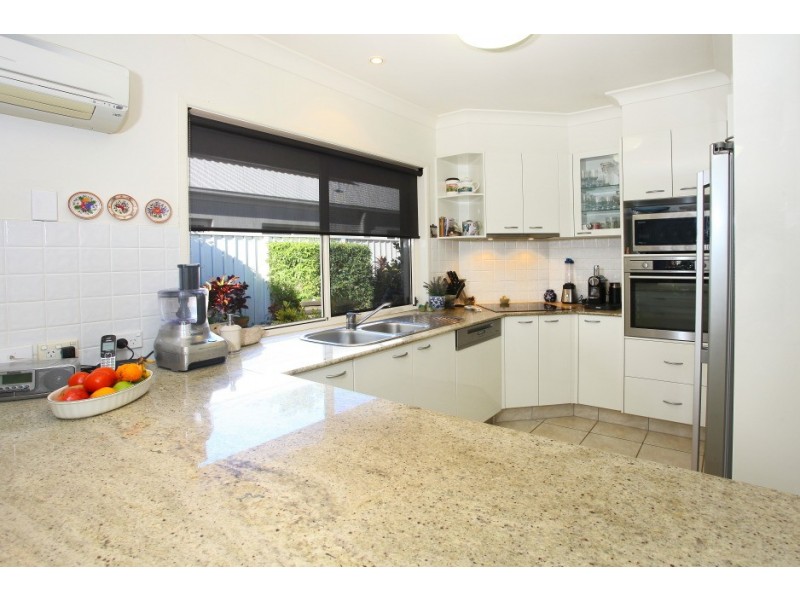 39/268-272 Ashmore Rd, Benowa QLD 4217