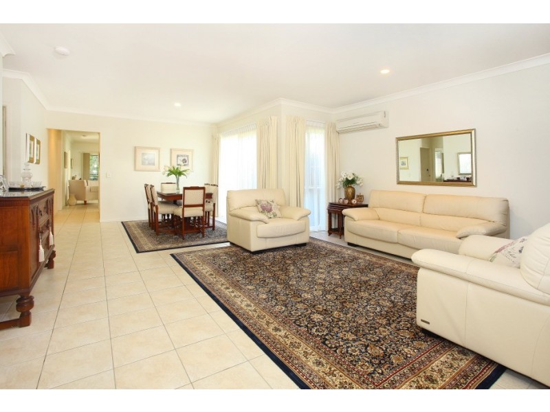 39/268-272 Ashmore Rd, Benowa QLD 4217