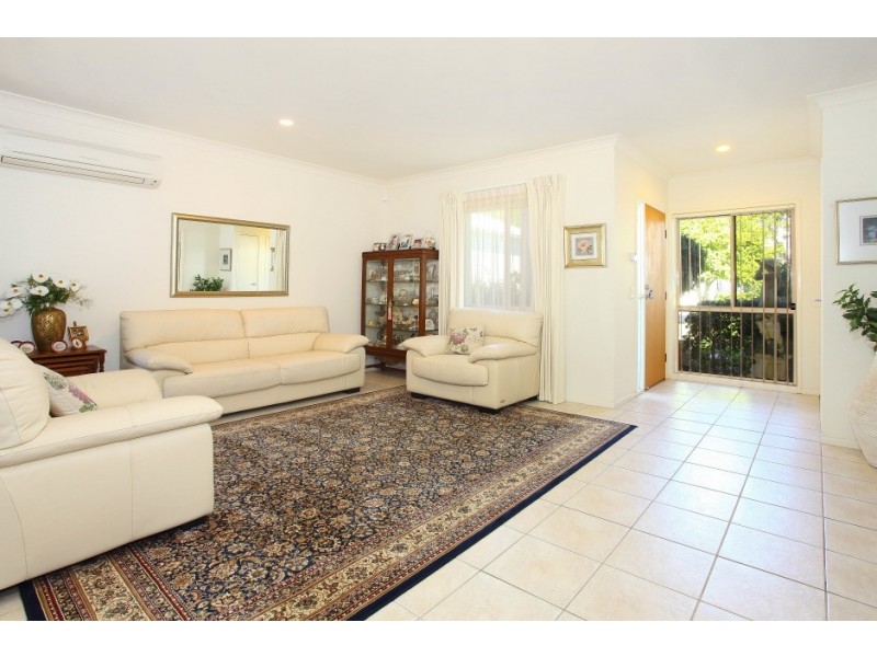 39/268-272 Ashmore Rd, Benowa QLD 4217