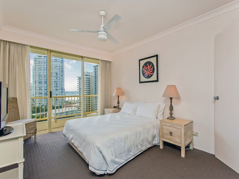 112/1 Serisier Avenue, Main Beach QLD 4217