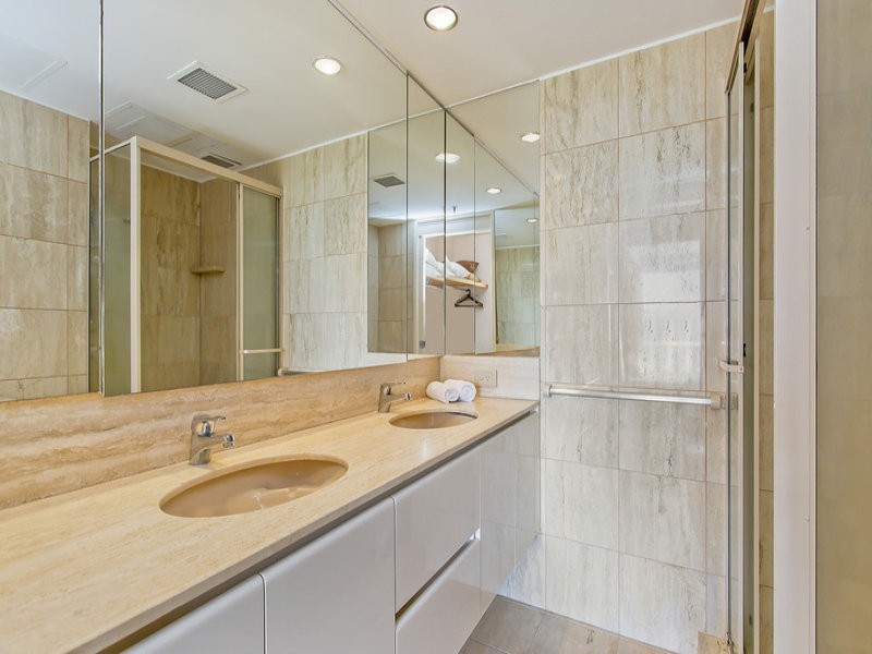 112/1 Serisier Avenue, Main Beach QLD 4217