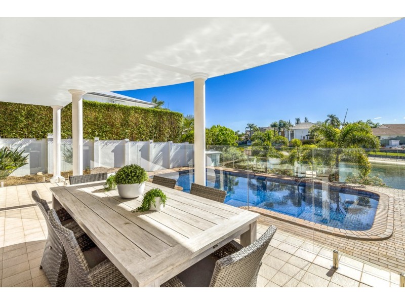 20 Donegal Crescent, Sorrento QLD 4217