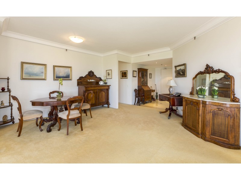 49-2 “Atlantis West” Admiralty Drive, Paradise Waters QLD 4217