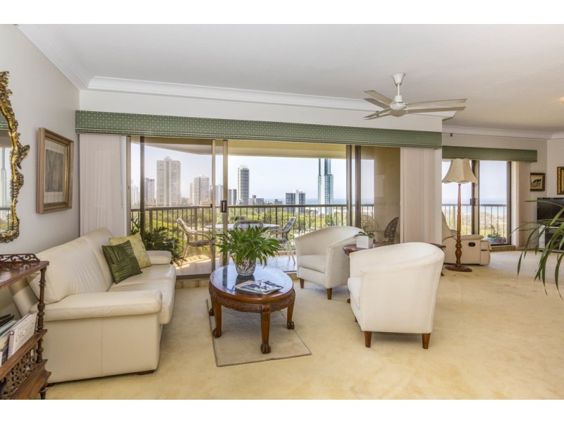 49-2 “Atlantis West” Admiralty Drive, Paradise Waters QLD 4217