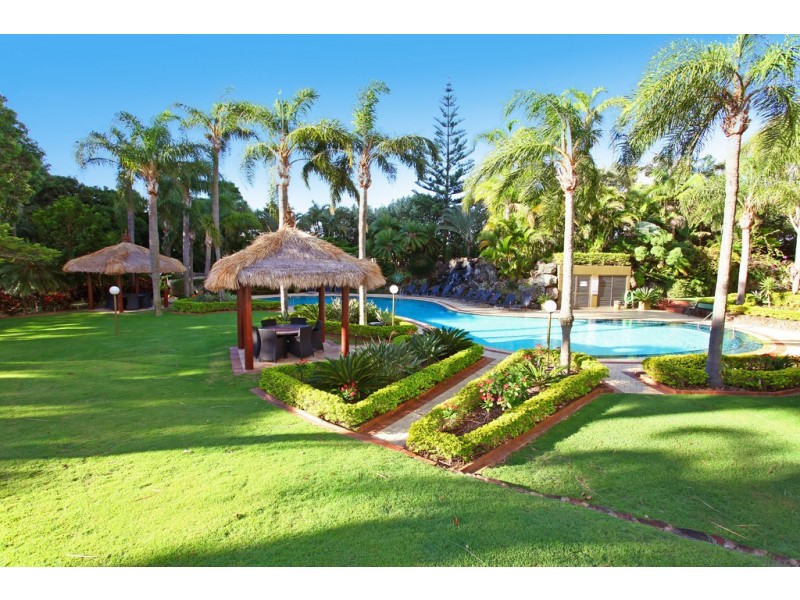 49-2 “Atlantis West” Admiralty Drive, Paradise Waters QLD 4217