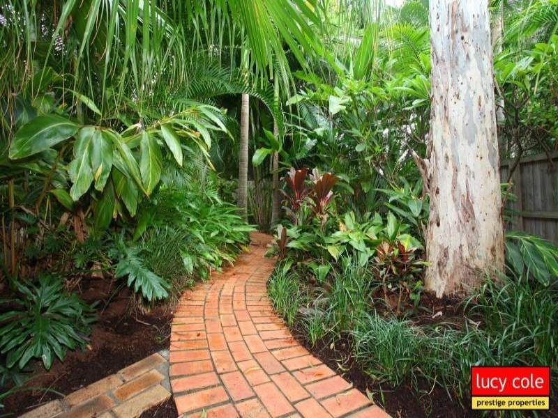 17 Bellara Street, Ashmore QLD 4214