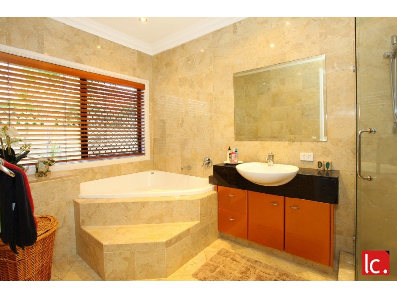 131/40 Cotlew Street East, Southport QLD 4215