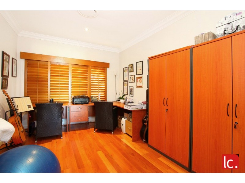 131/40 Cotlew Street East, Southport QLD 4215