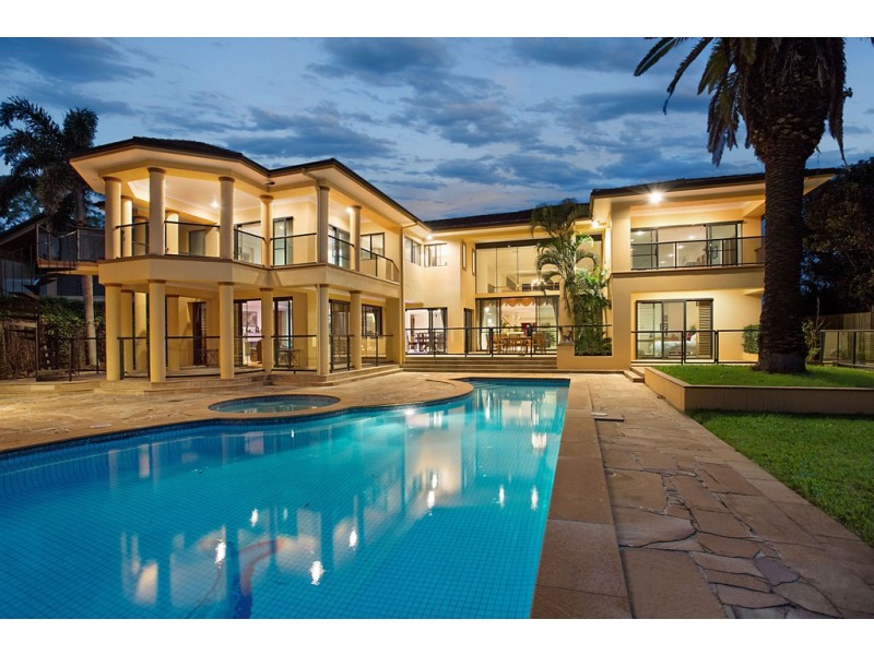 28 Maryland Avenue, Carrara QLD 4211