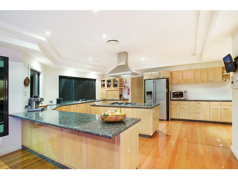 28 Maryland Avenue, Carrara QLD 4211