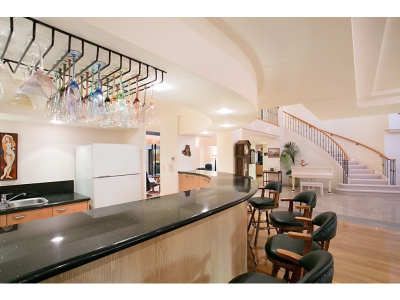 28 Maryland Avenue, Carrara QLD 4211